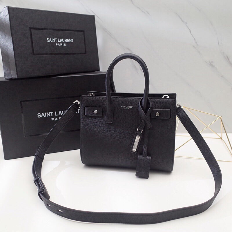 Sac De Jour Grained Leather
