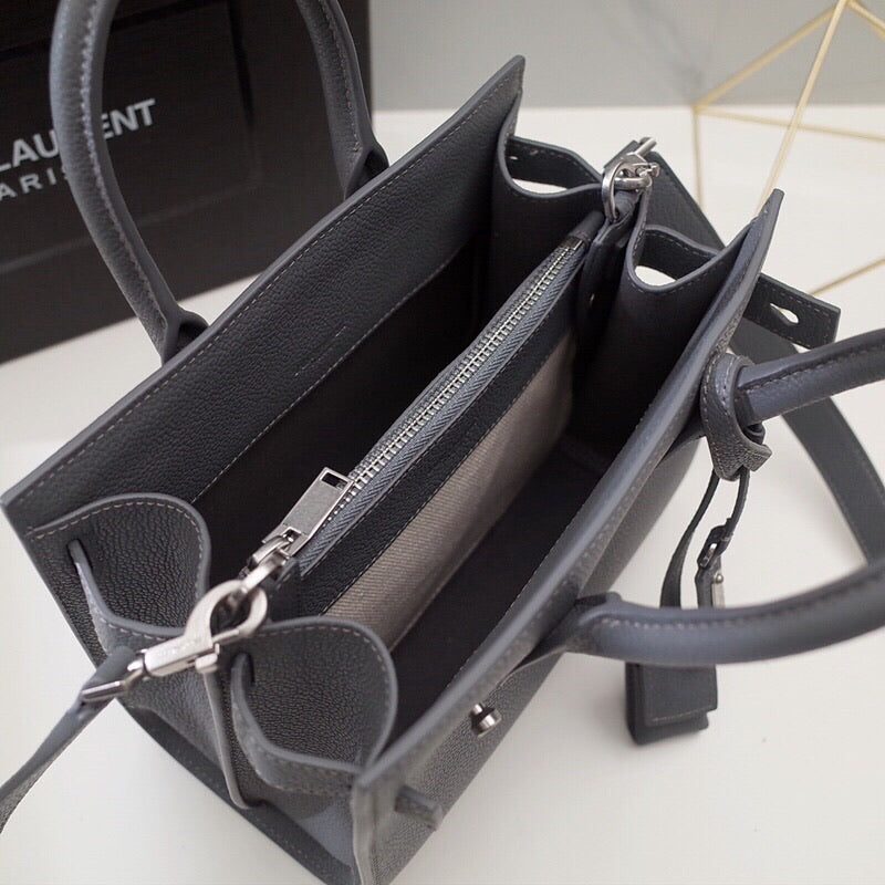 Sac De Jour Grained Leather