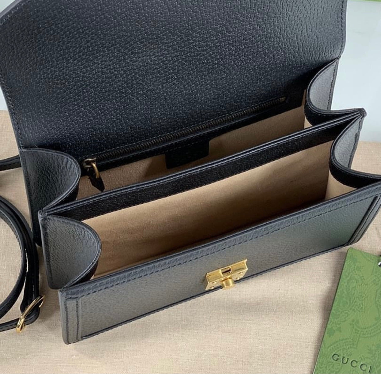 Ophidia Small Top Handle