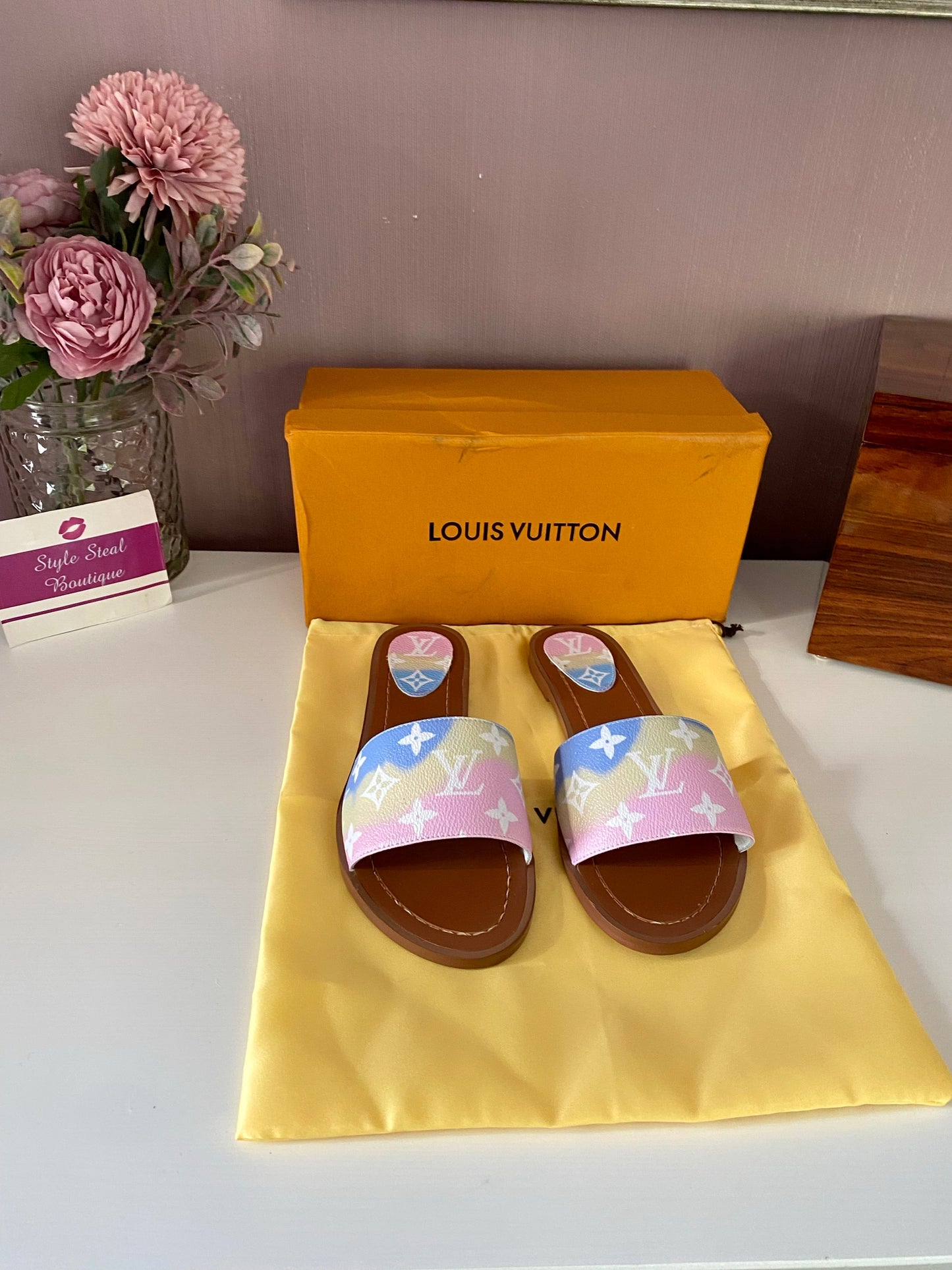 Escale Lock It Flat Mules