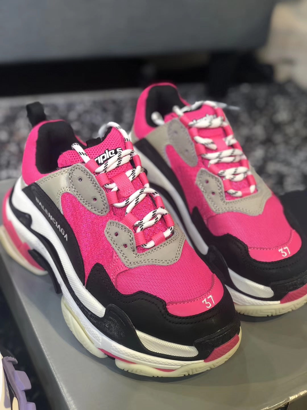 Triple S Ladies