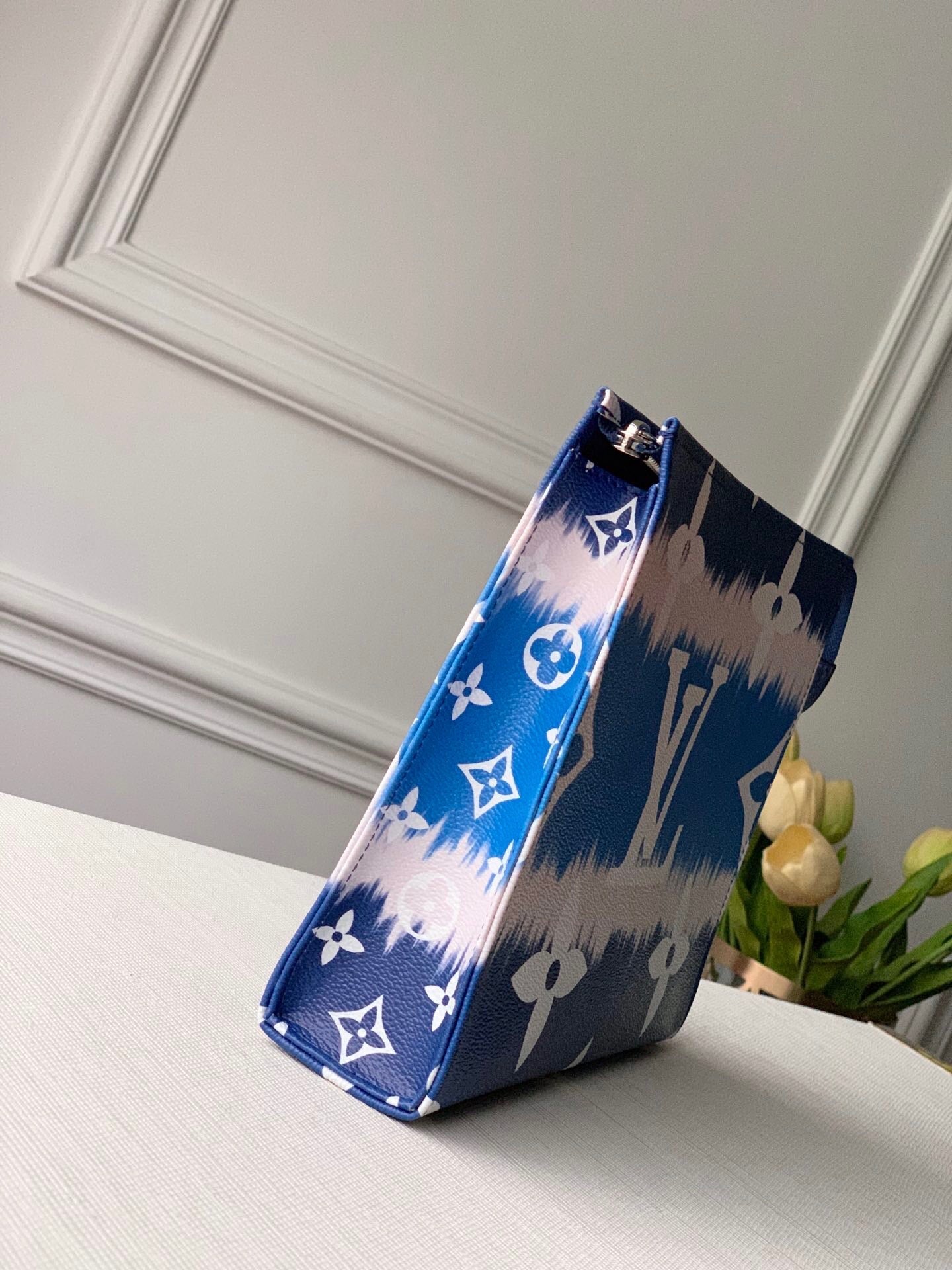 Escale Toiletry Pouch 26
