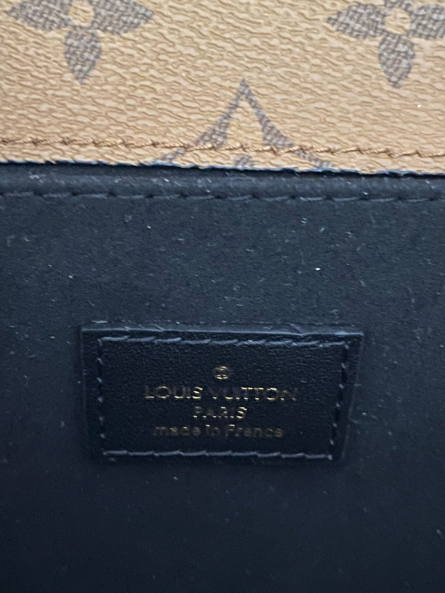 Pochette Metis