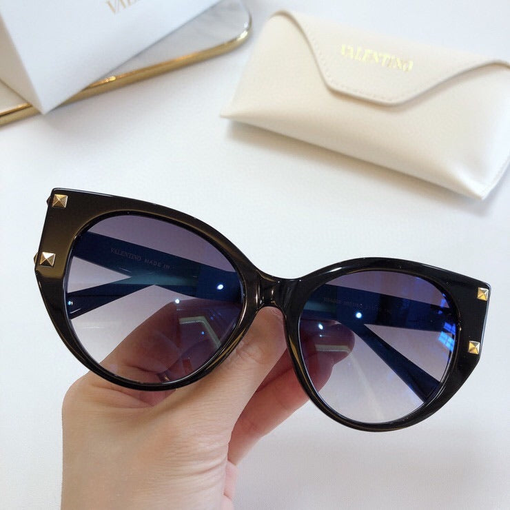 Rockstud Sunglasses
