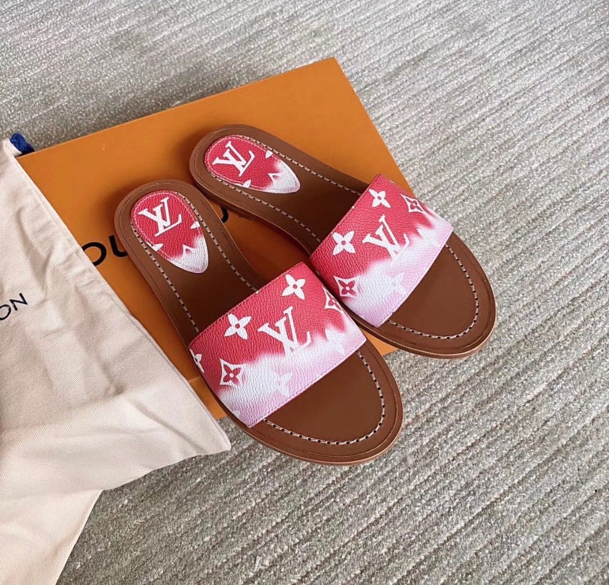 Escale Lock It Flat Mules