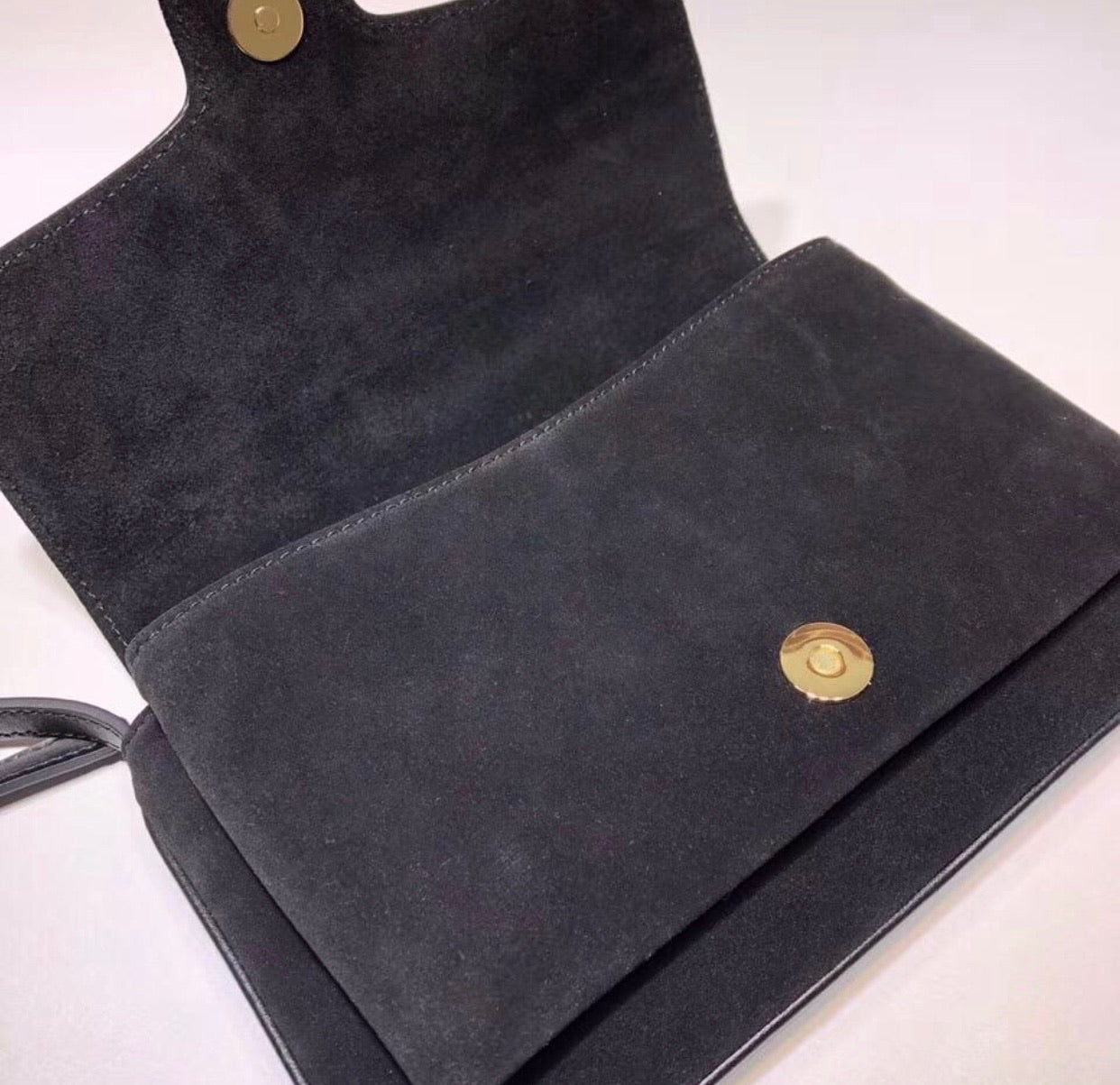 Arli Small Shoulder Bag