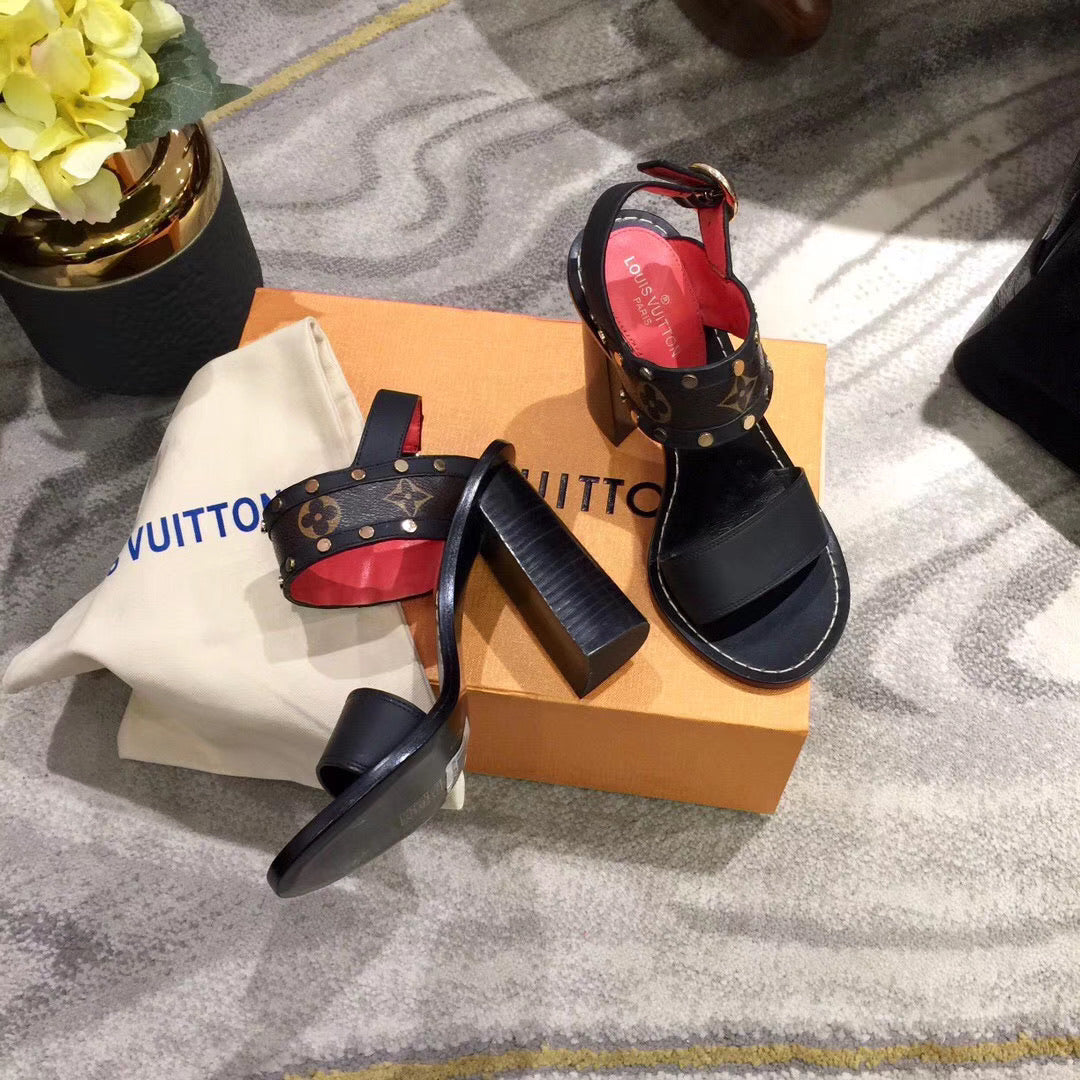 Passenger Sandals