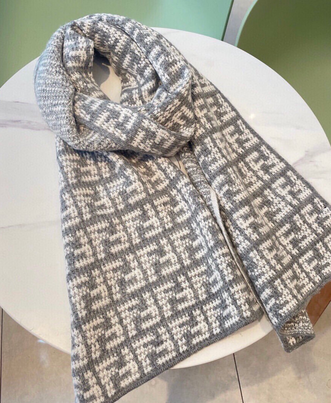 FF Scarf