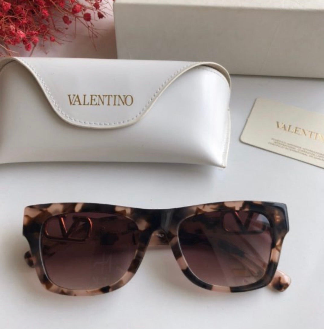 V Logo Sunglasses