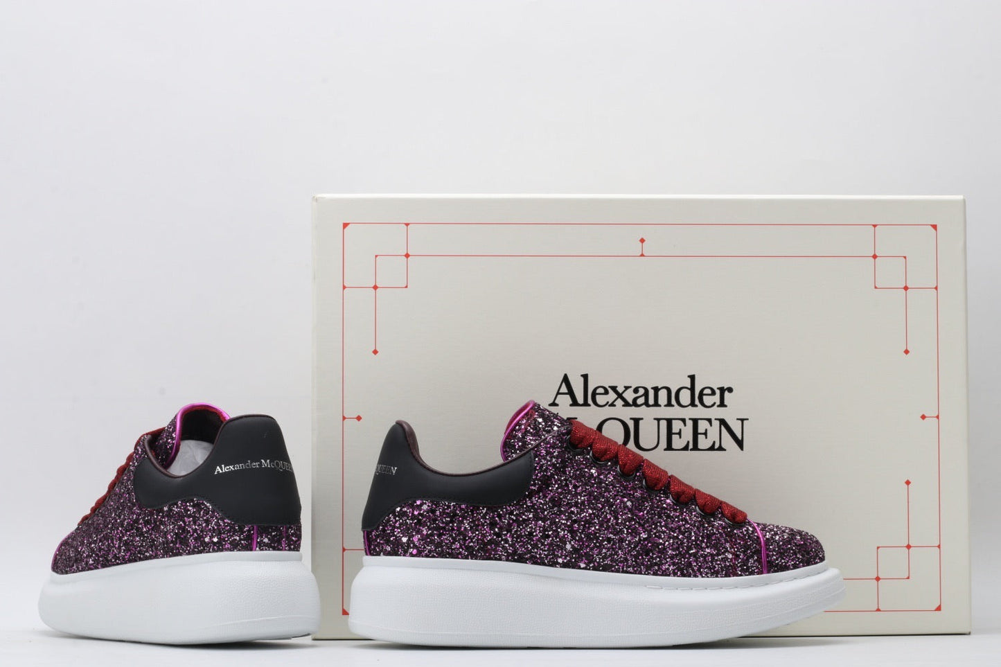 Oversized Sneaker Glitter