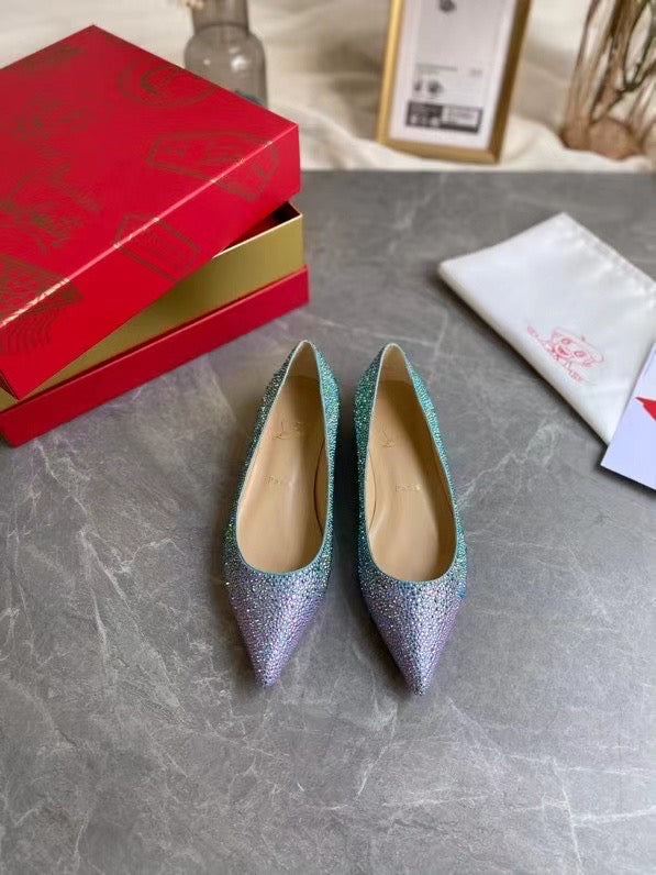 Strass Flats