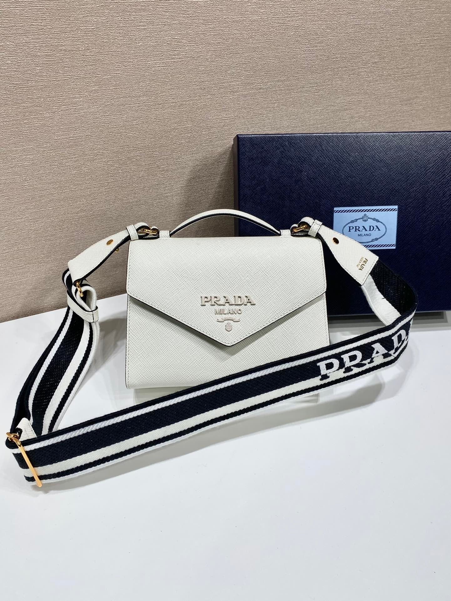 Monochrome Bag