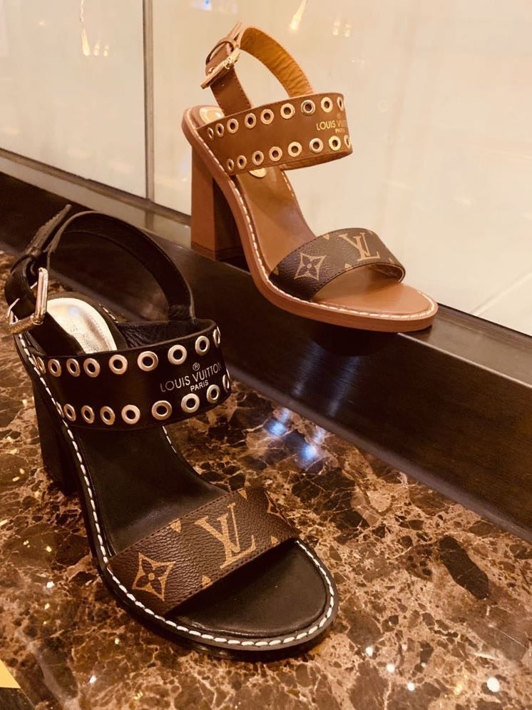 Passenger Sandals