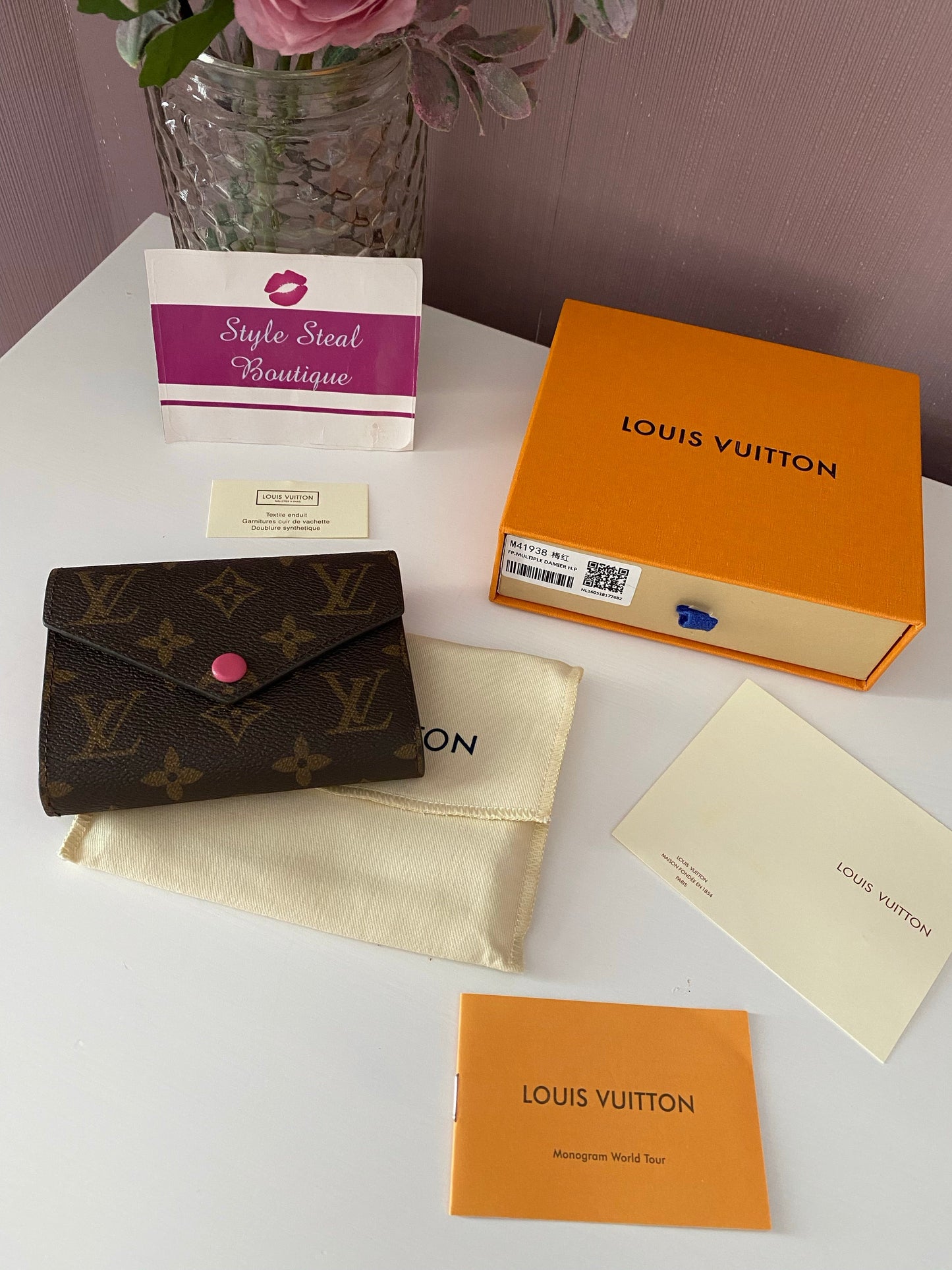 Victorine Wallet