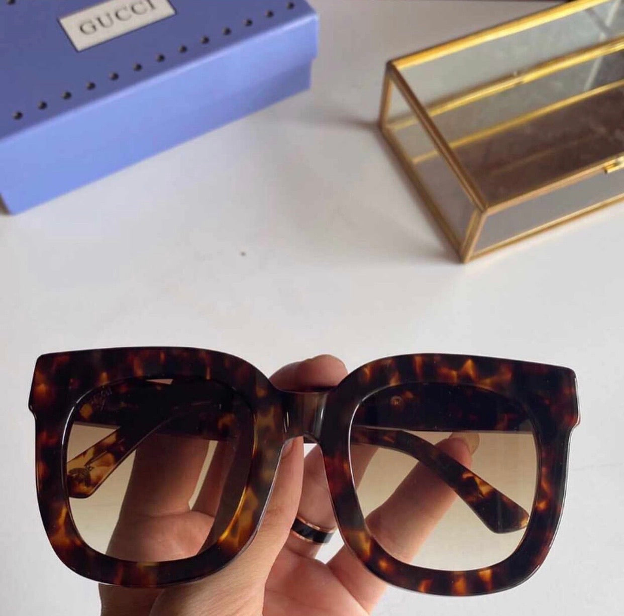 Round Frame Sunglasses with Star