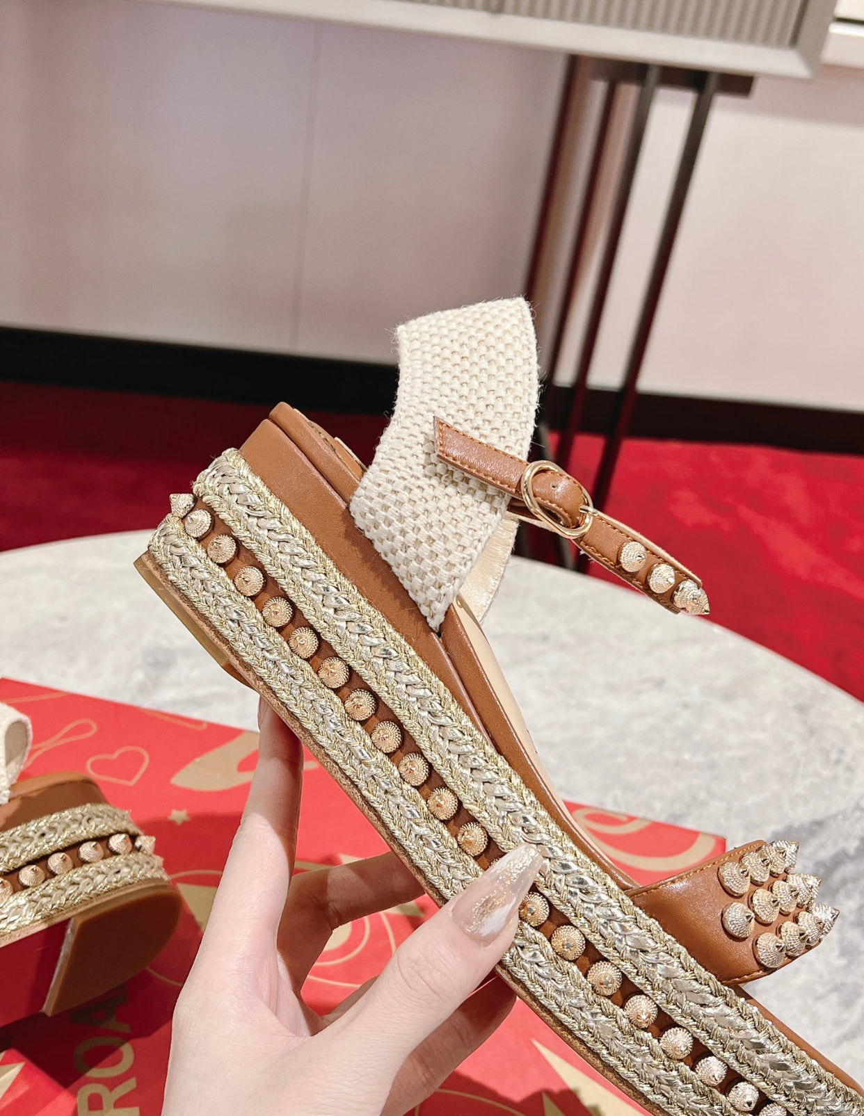 Madmonica Wedges