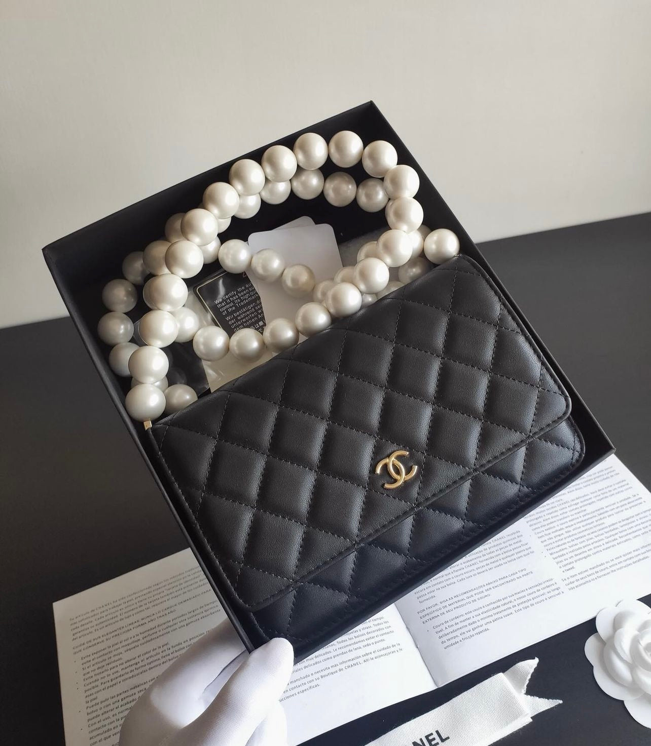 CC Pearl WOC