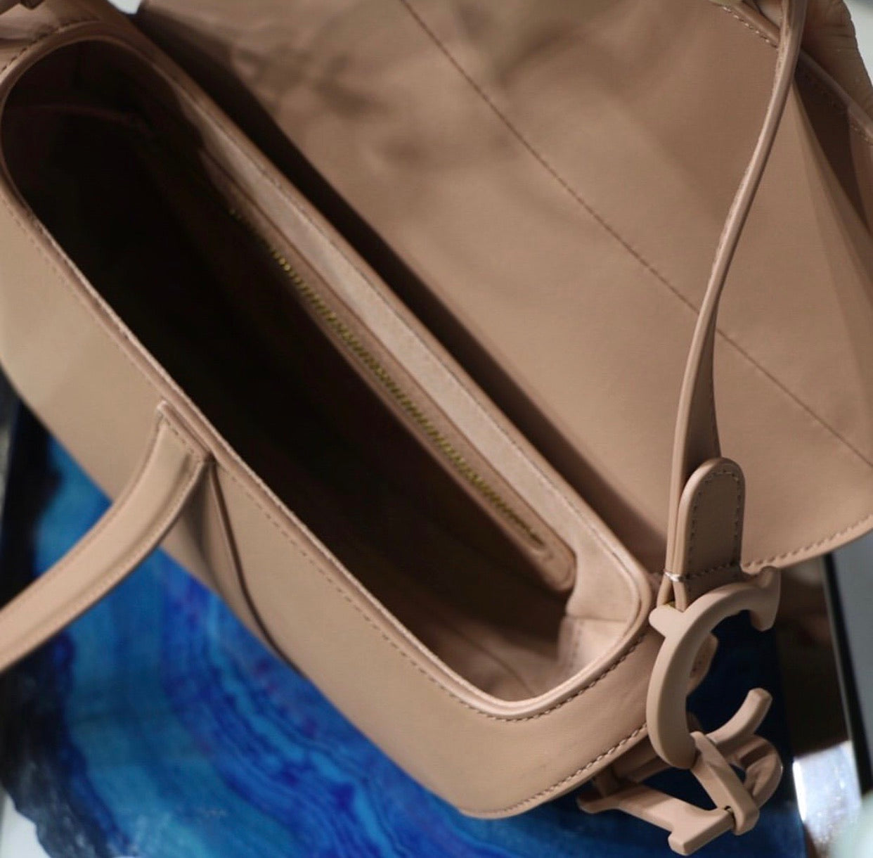 Saddle Bag Matte
