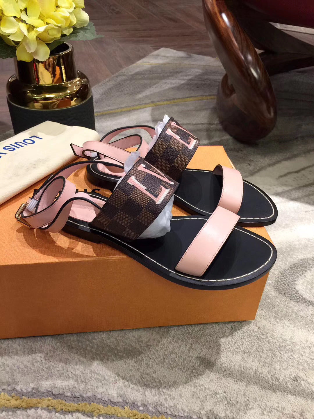 Passenger Flat Sandals