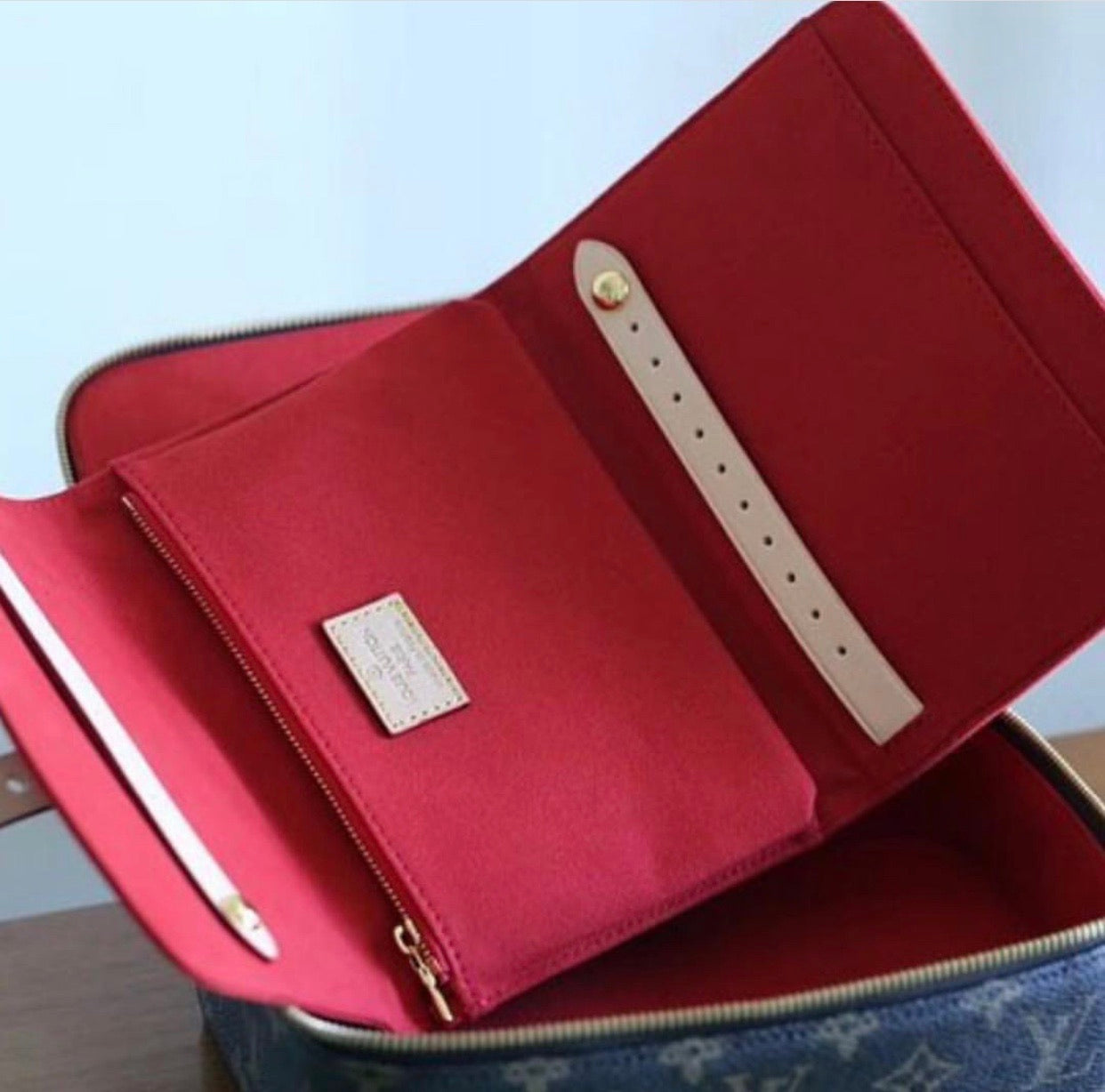 Nice Jewellery Case