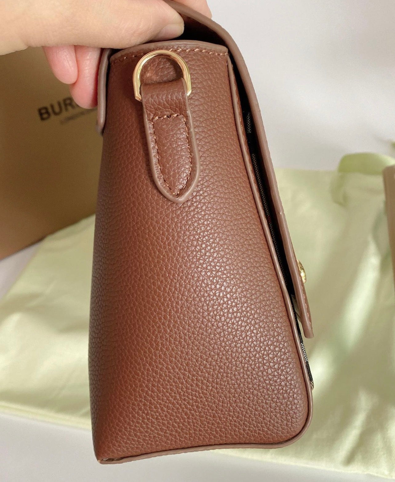 Note Crossbody Bag