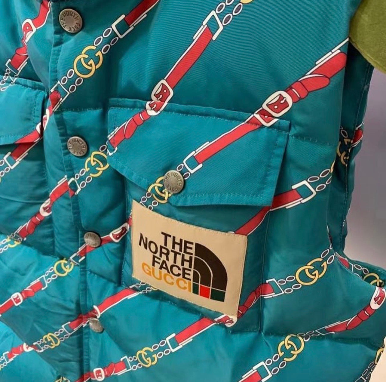 GG X NF Gilet