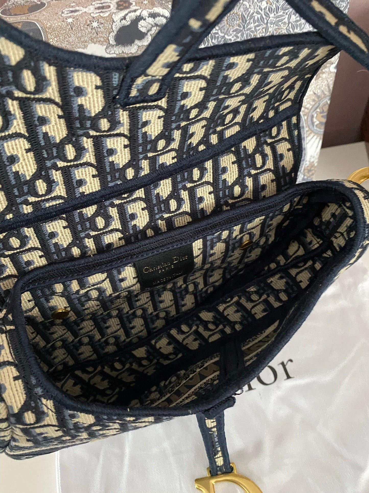 Saddle Bag Oblique