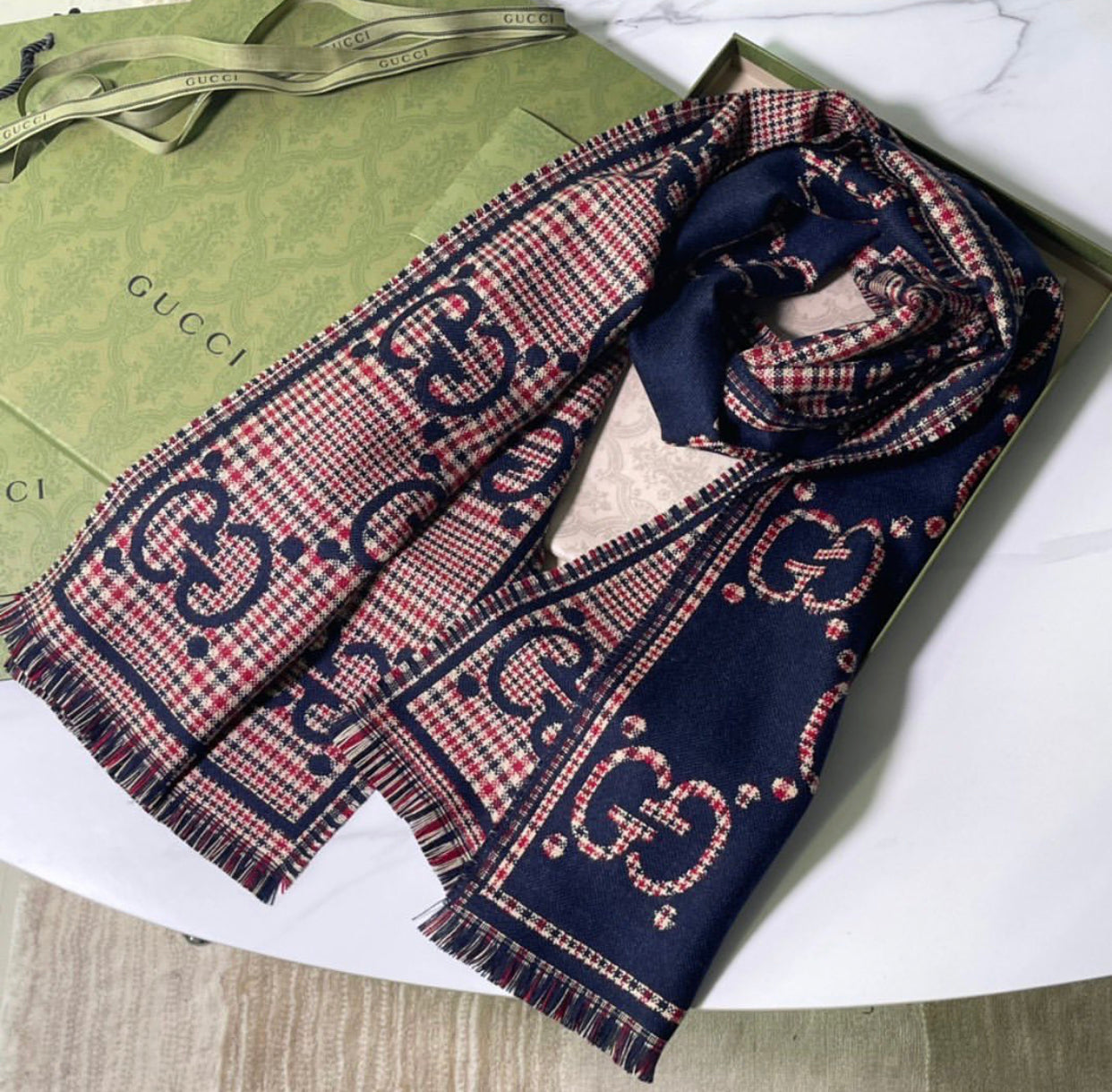 GG Scarf