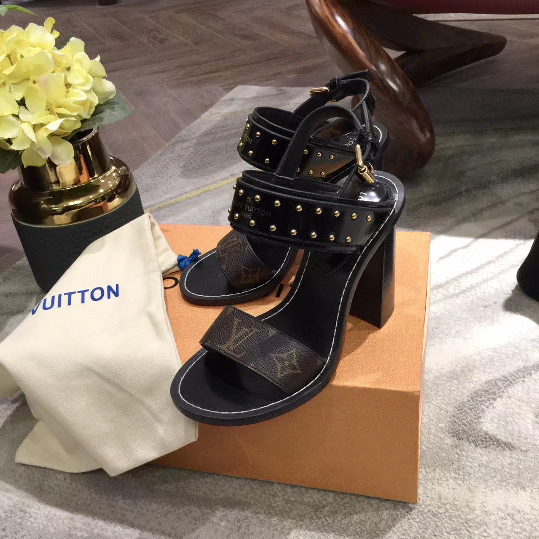 Passenger Sandals