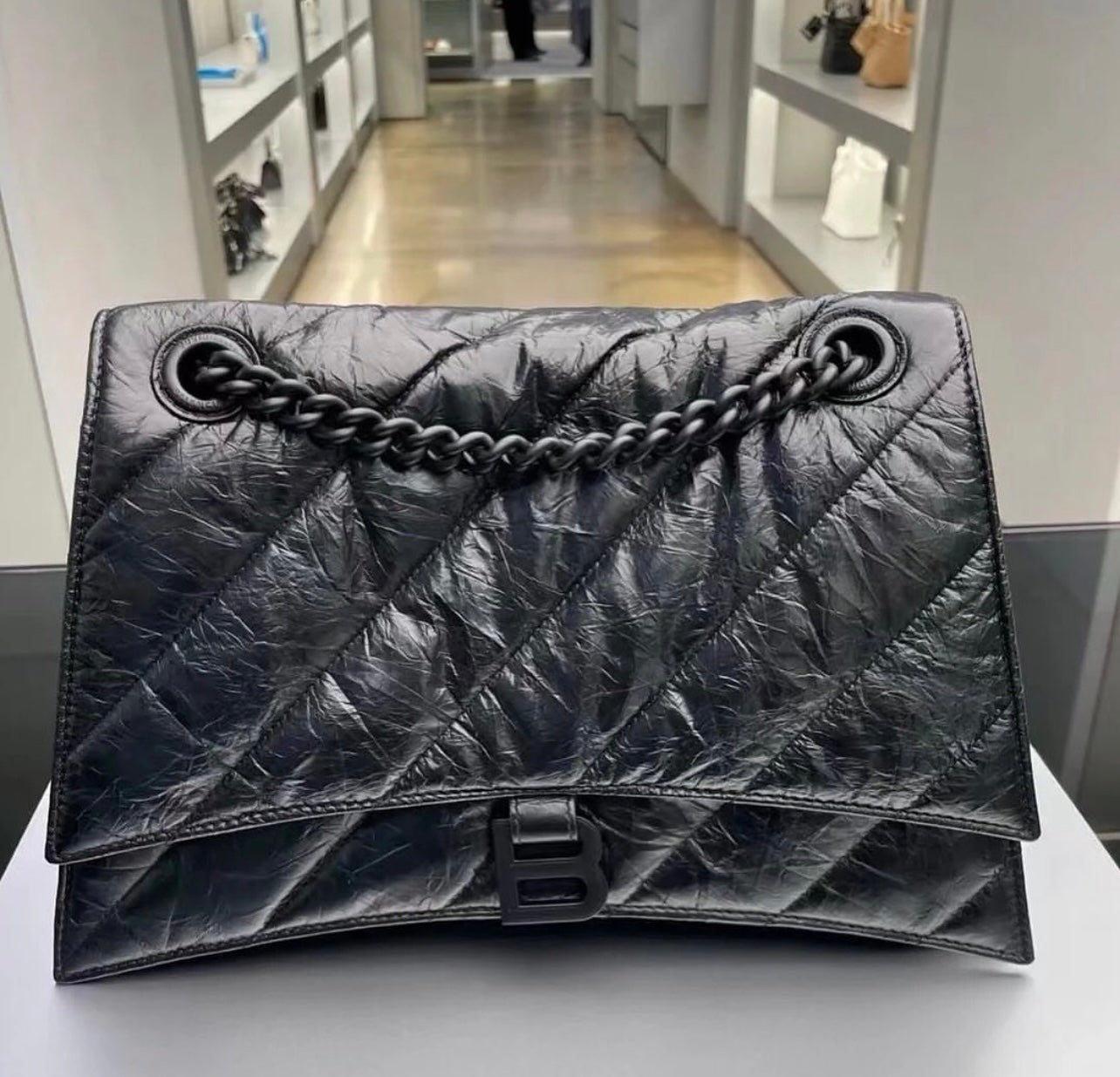 Crush Medium Chain Bag
