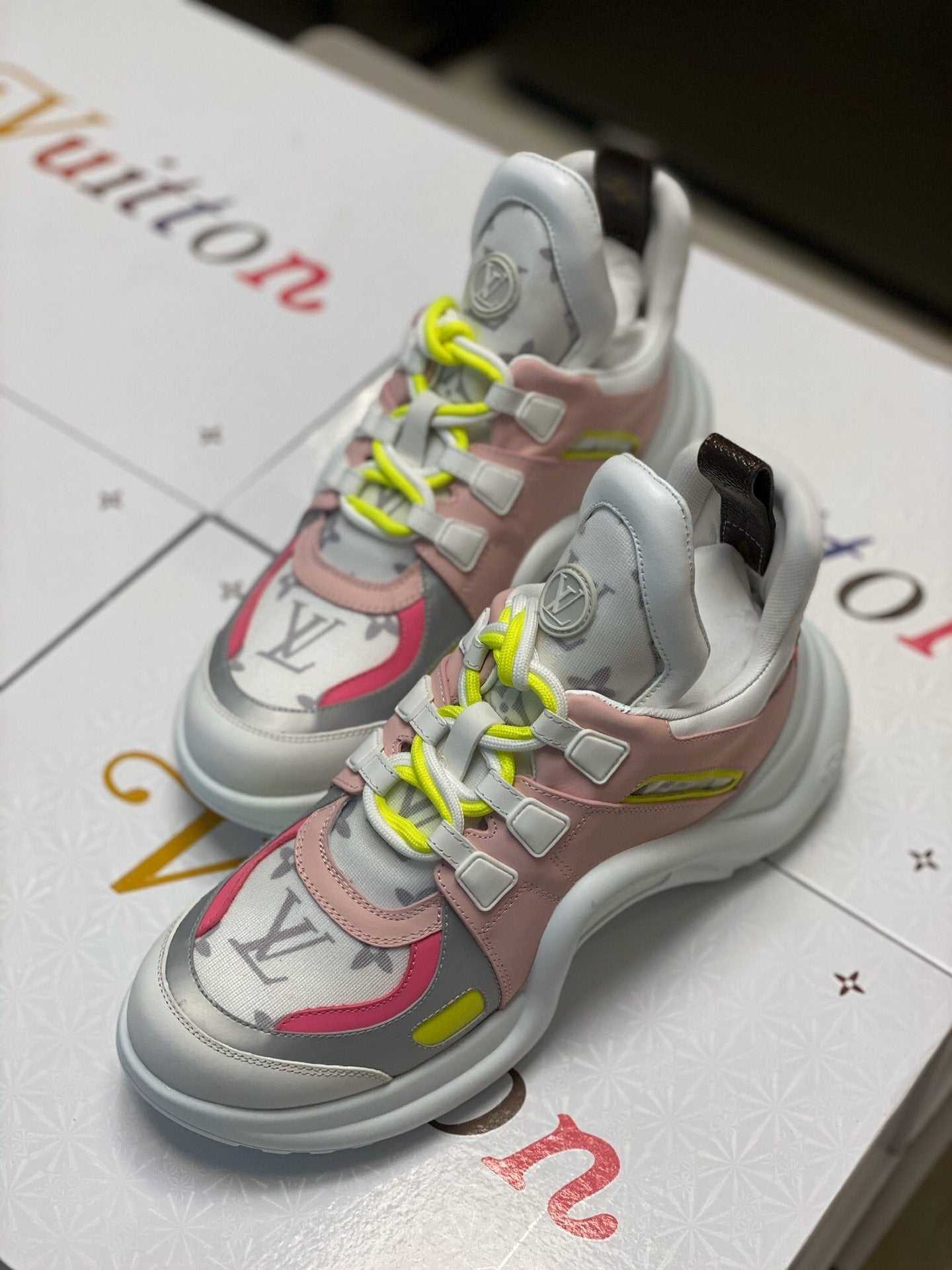 Archlight Sneaker