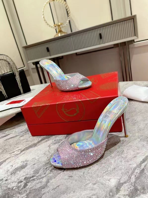 Me Dolly Strass