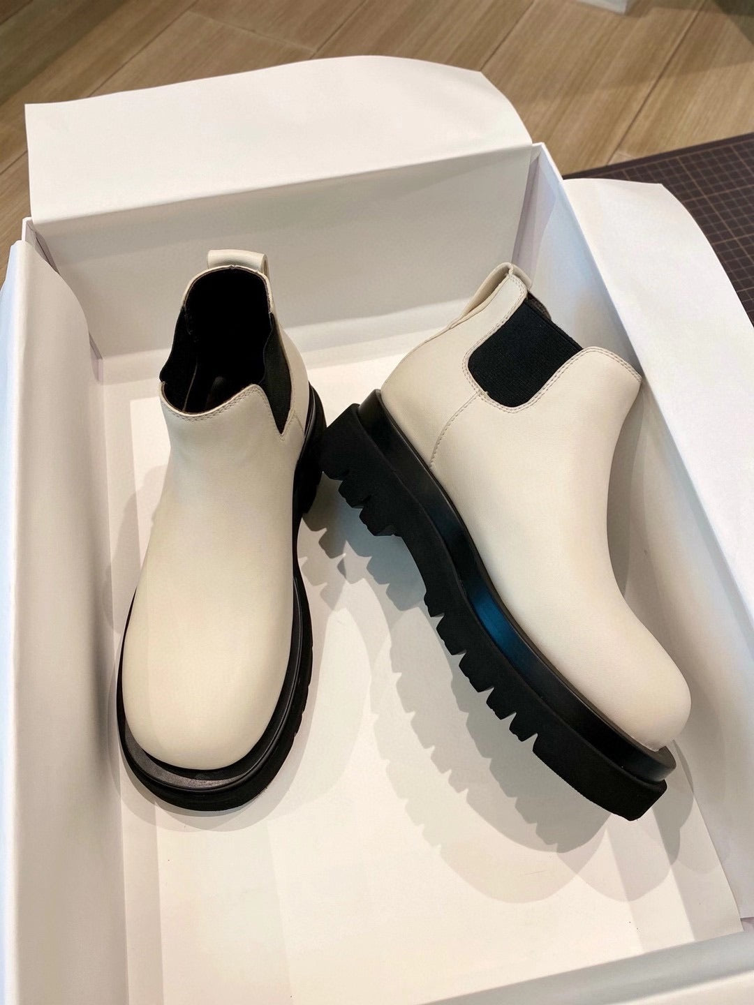 Tire Ankle Boots