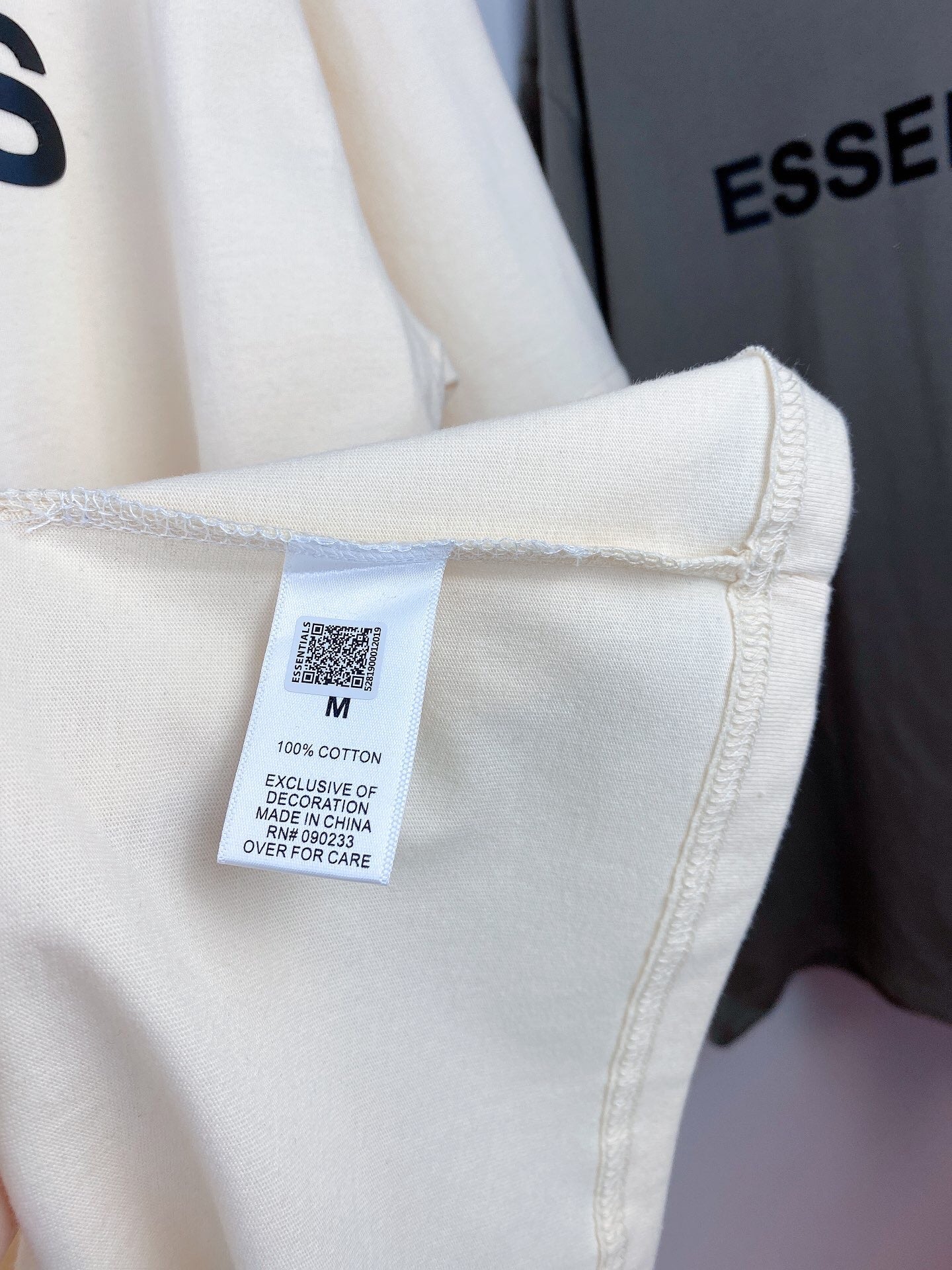 Logo Tee