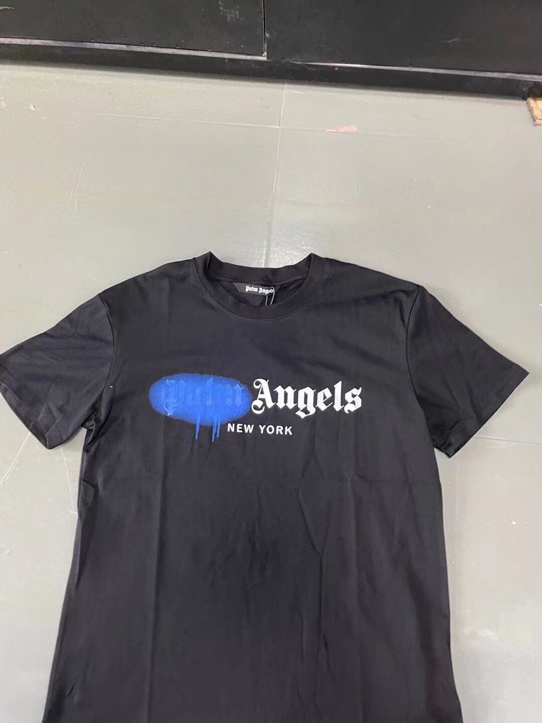 Logo Tee