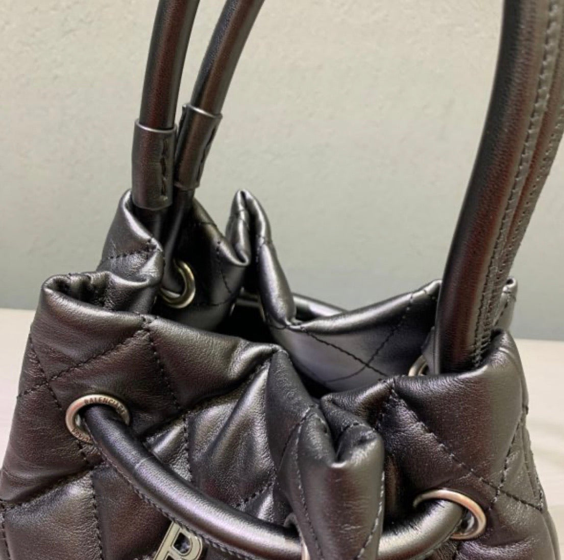 B Bucket Small Bag