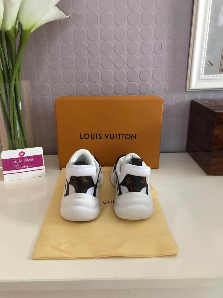 Archlight Sneaker