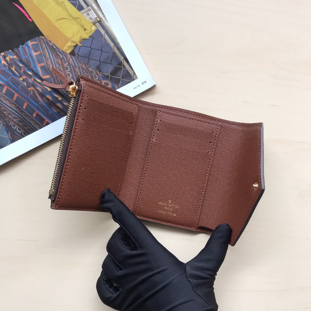 Victorine Wallet