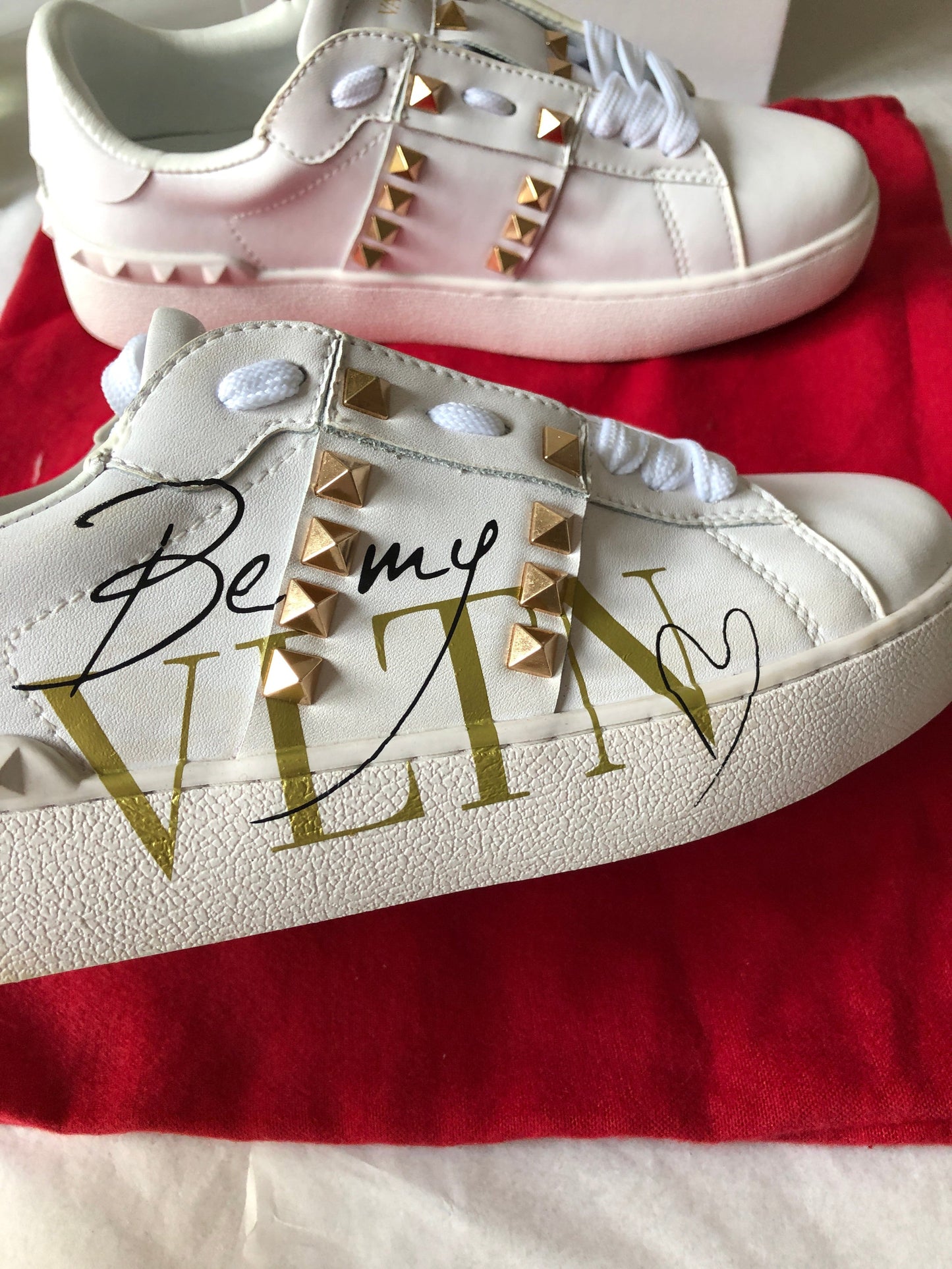 Be my VLTN Sneakers