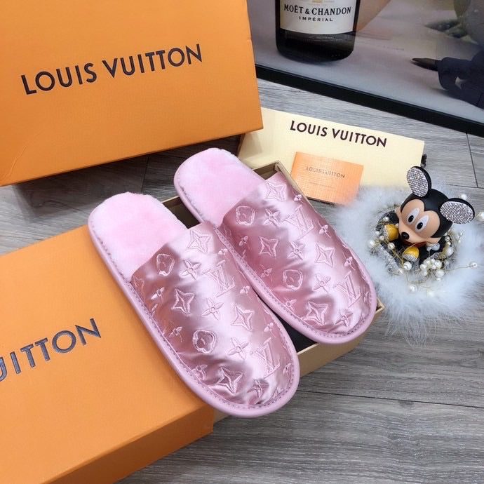 Suite Slippers