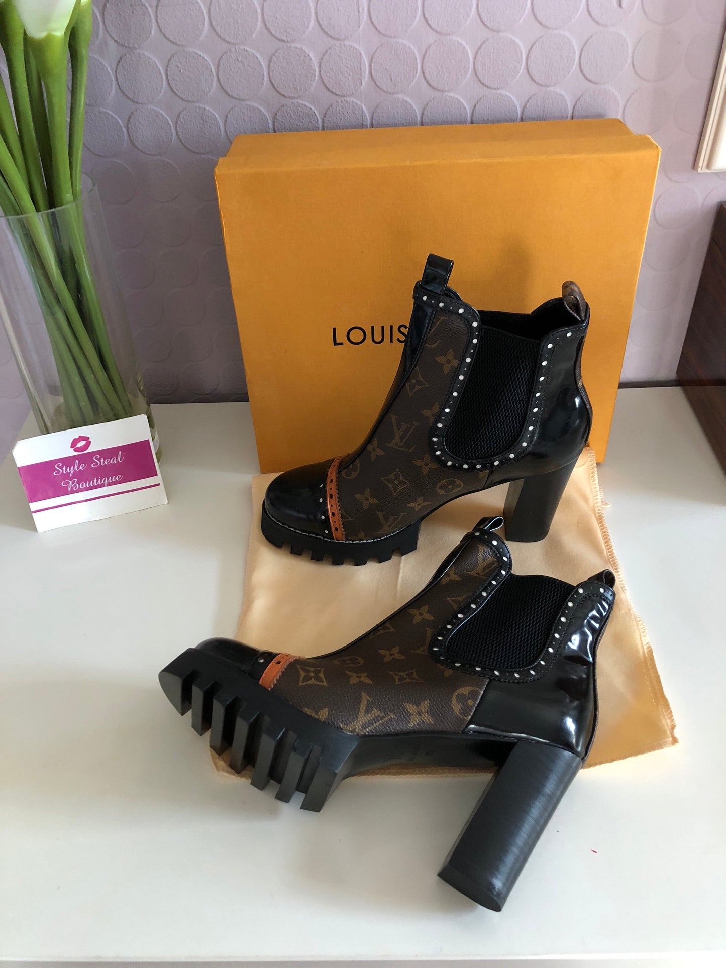 Boyish Ankle Boots