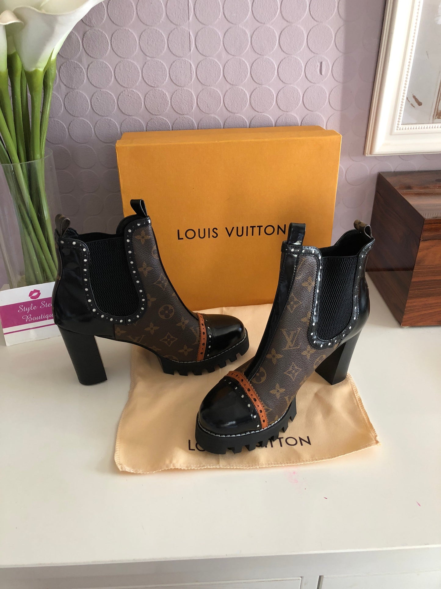 Boyish Ankle Boots