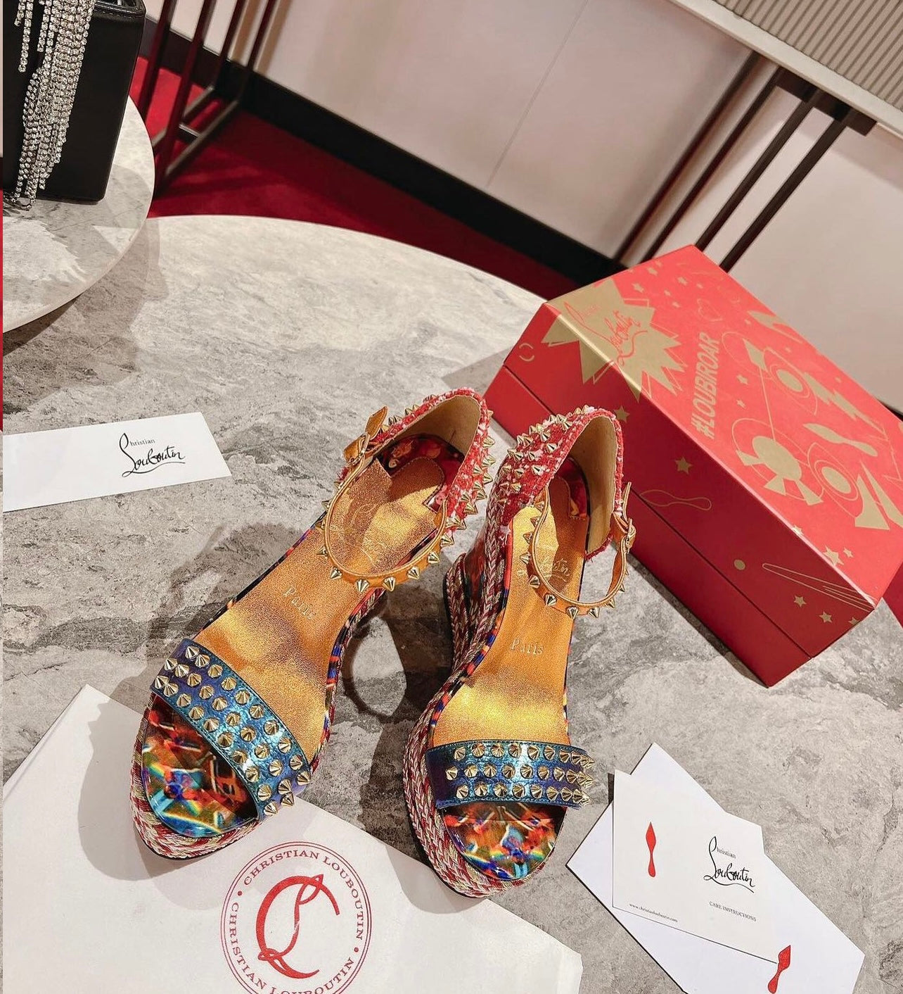 Madmonica Wedges