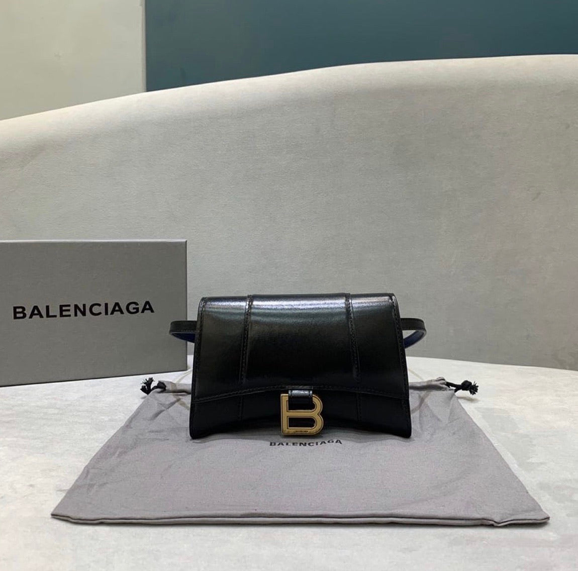 Hourglass Belt Bag