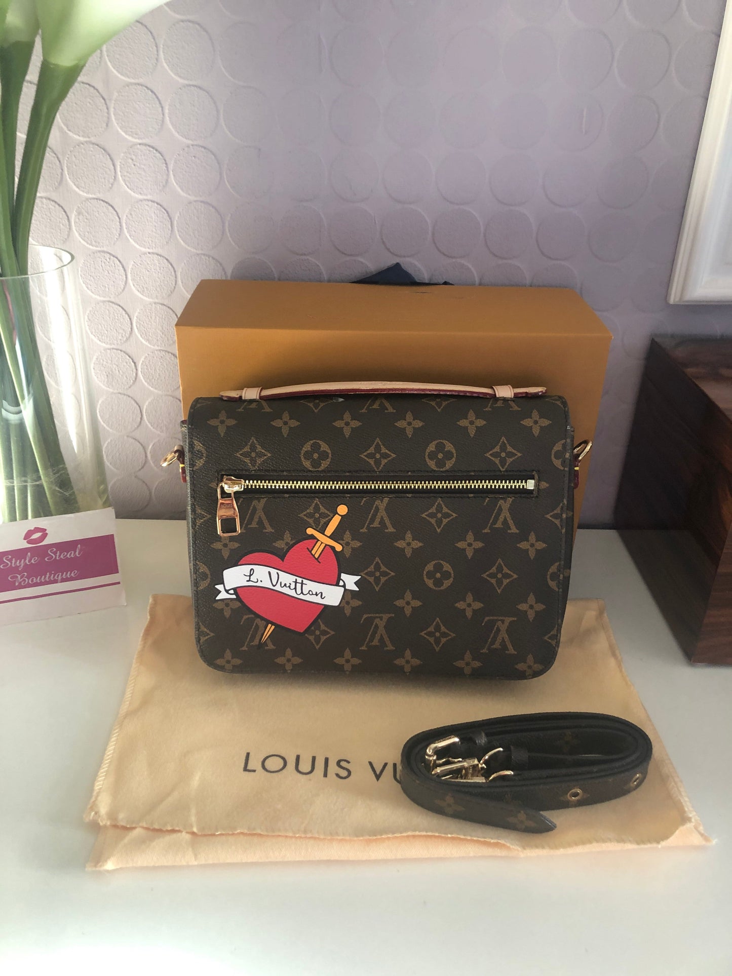 Pochette Metis