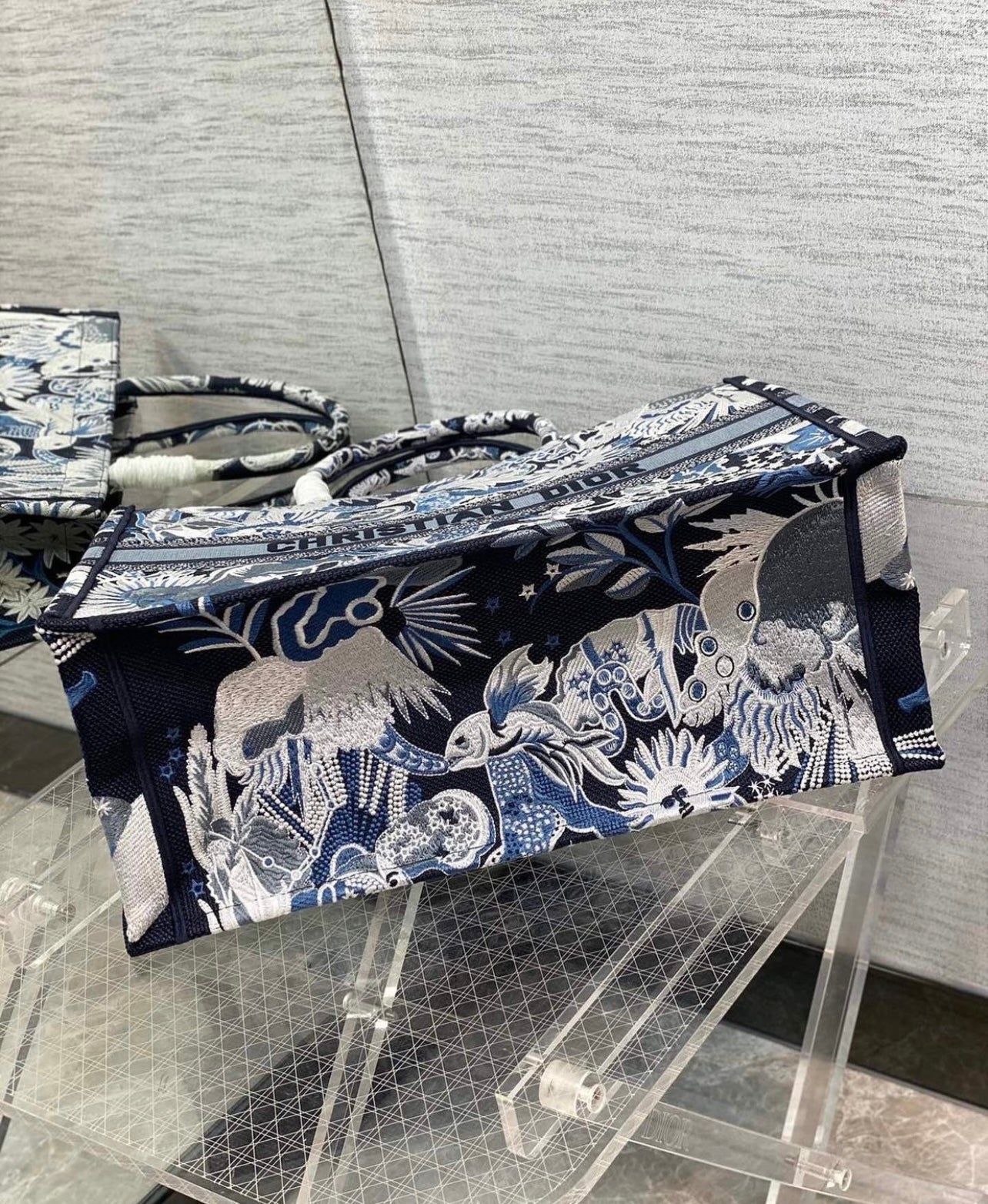 Medium Book Tote