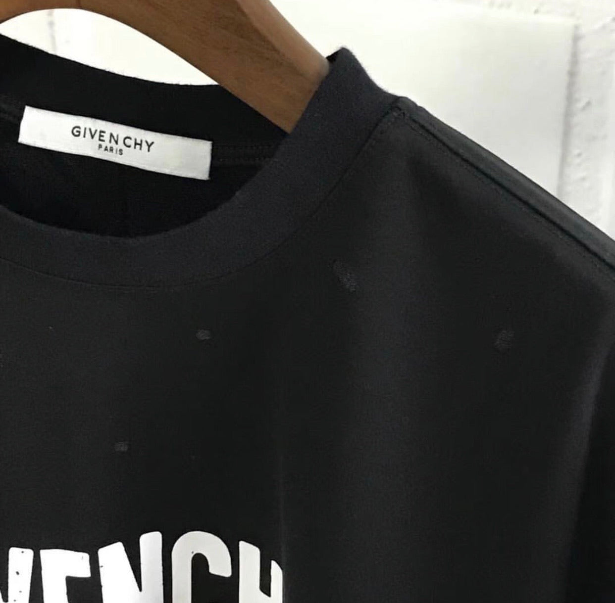 Logo Tee
