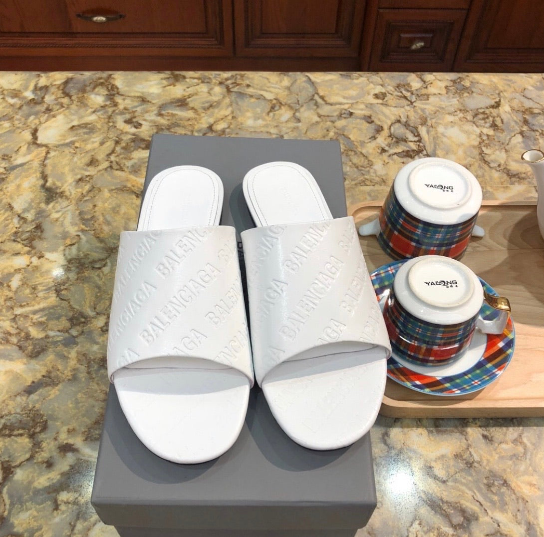 Oval Mules