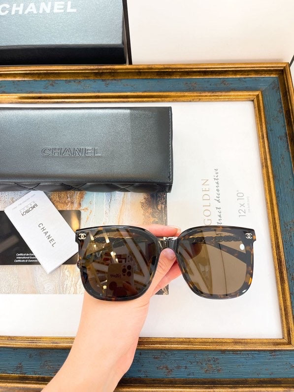 Logo Sunglasses