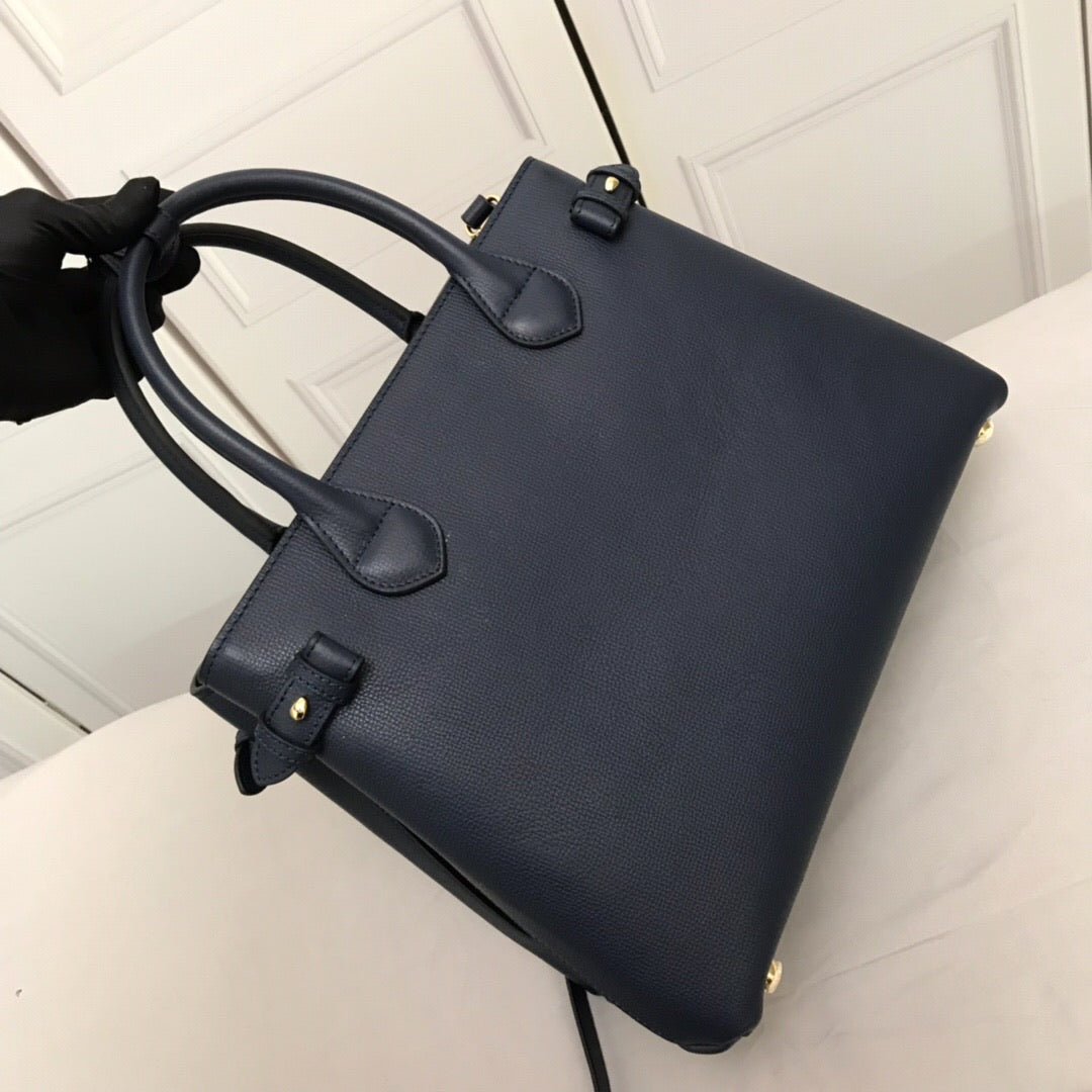 Banner Bag